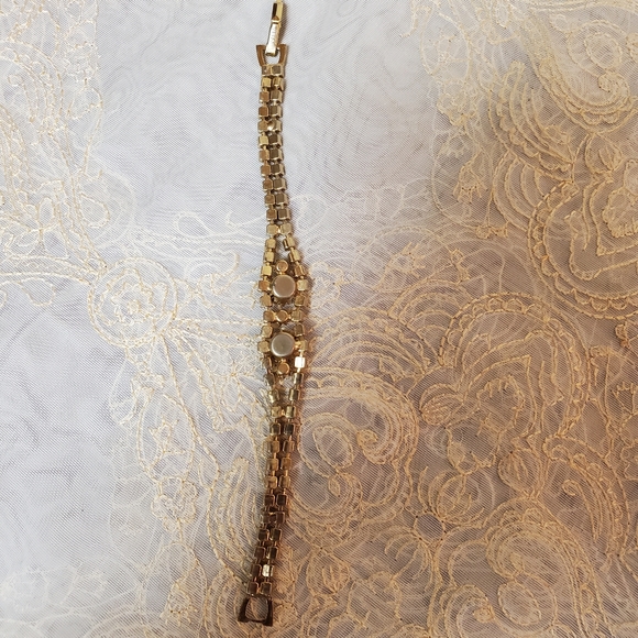 Weiss Rhinestone Tennis Bracelet - Picture 9 of 12